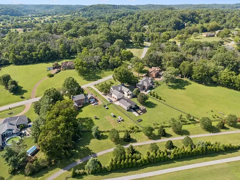 1010 Jensen Lane Hendersonville TN 37075