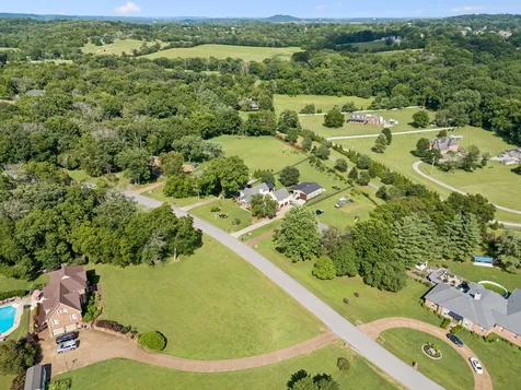 1010 Jensen Lane Hendersonville TN 37075