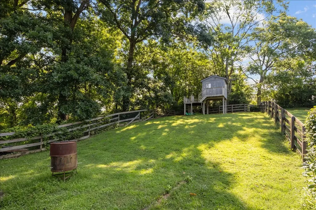 1446 Old Hillsboro Road Franklin TN 37069