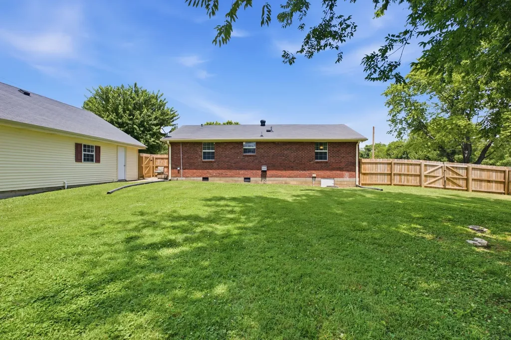 117 William Drive Portland TN 37148