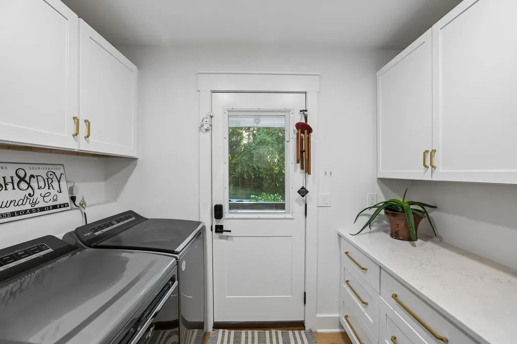 1911 Evergreen Road Thompsons Station TN 37179