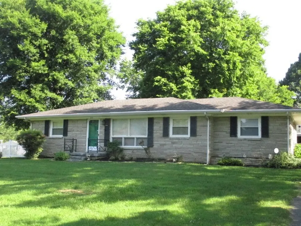 218 Glenn Avenue Gallatin TN 37066