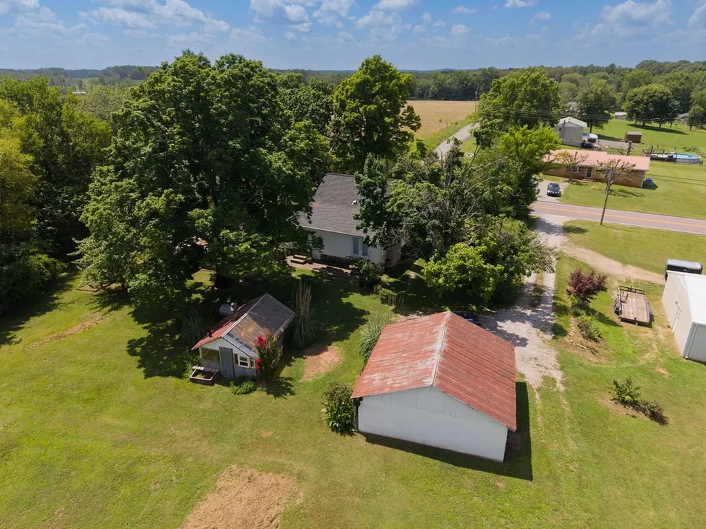 6205 Viola Road Mcminnville TN 37110