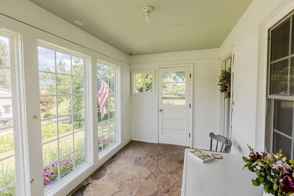 6205 Viola Road Mcminnville TN 37110