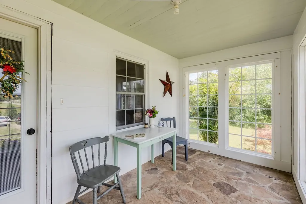 6205 Viola Road Mcminnville TN 37110