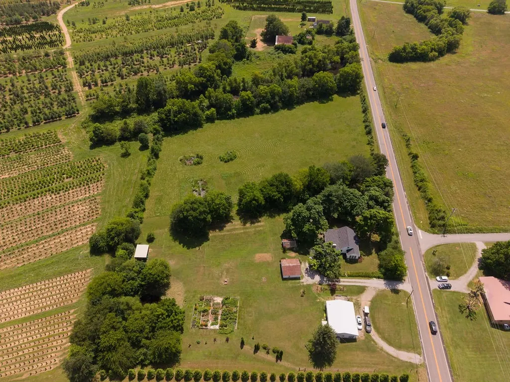 6205 Viola Road Mcminnville TN 37110
