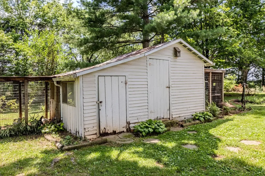 6205 Viola Road Mcminnville TN 37110