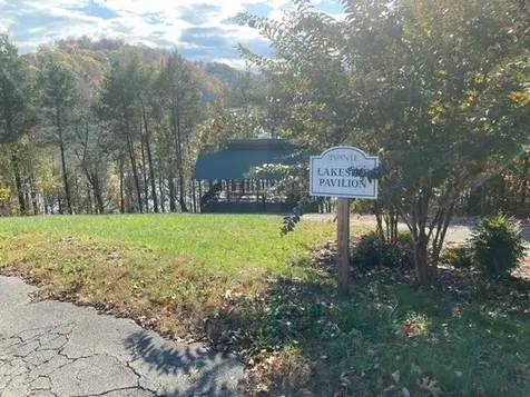 1 Swan Ridge Road Hilham TN 38568