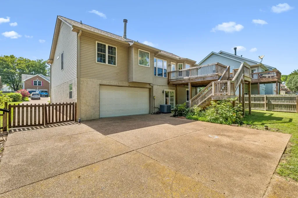 1908 Hobart Way Mount Juliet TN 37122