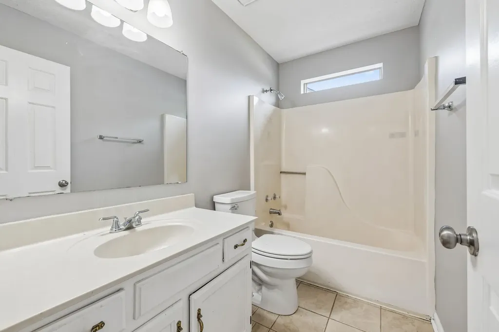 1908 Hobart Way Mount Juliet TN 37122