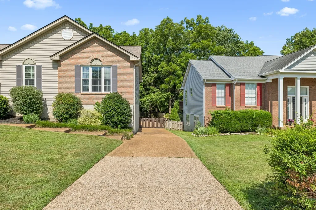 1908 Hobart Way Mount Juliet TN 37122