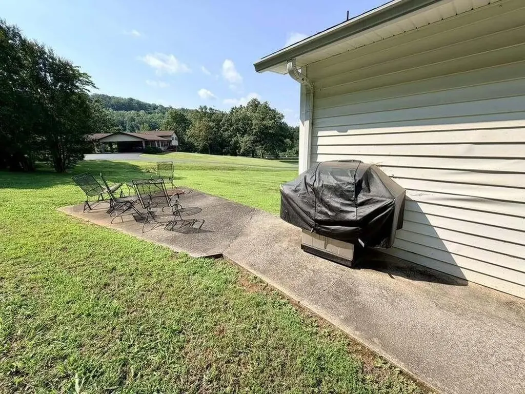 1890 James Ferry Road Kingston TN 37763