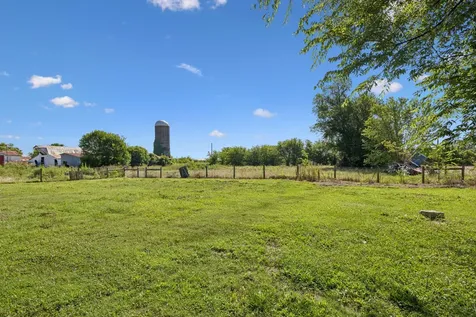 622 Swamp Road Eagleville TN 37060