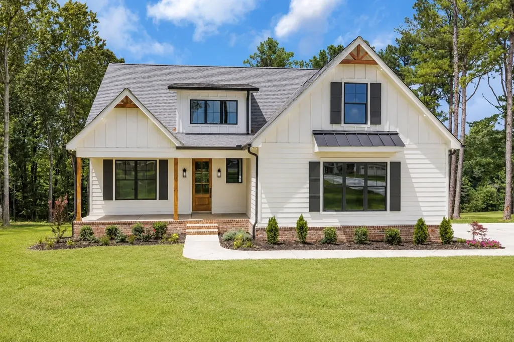 1167 Harmon Springs Road Dickson TN 37055