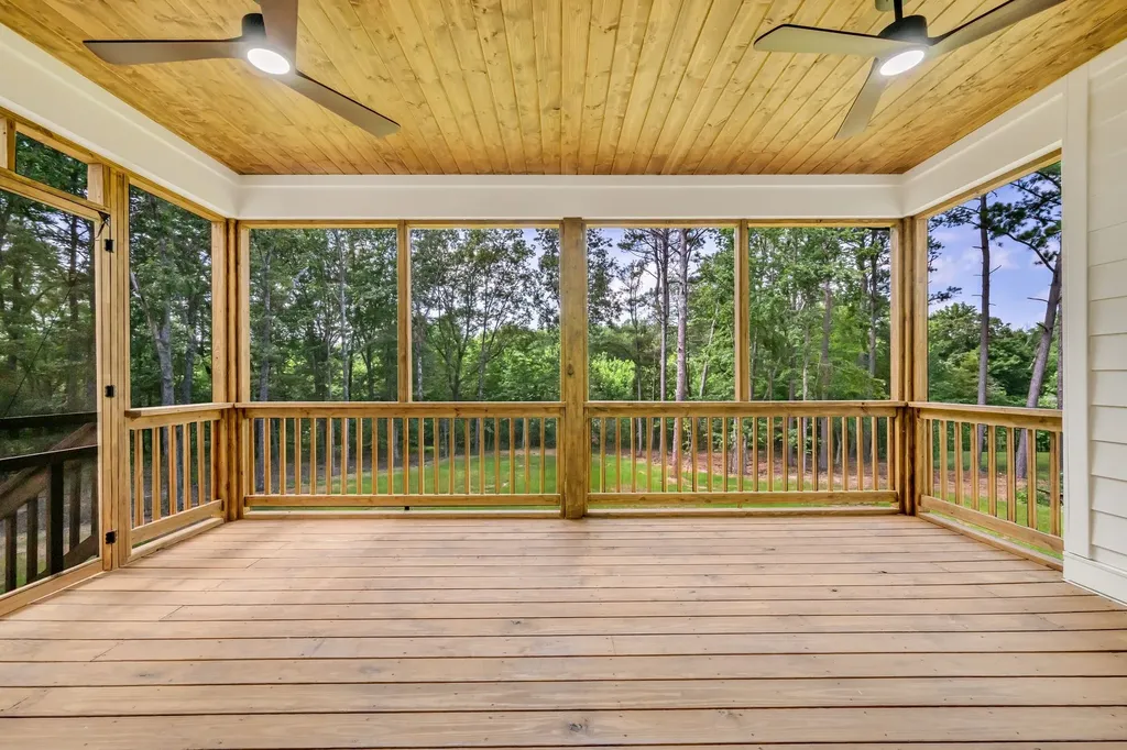 1167 Harmon Springs Road Dickson TN 37055