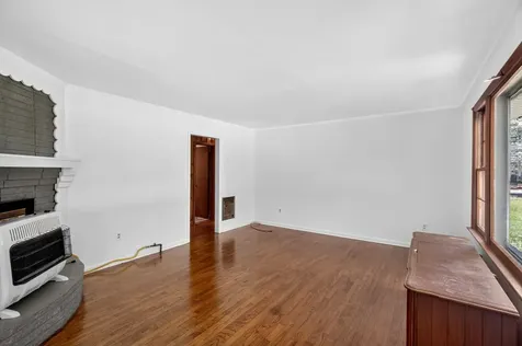 9296 Old Locust Creek Road Bon Aqua TN 37025