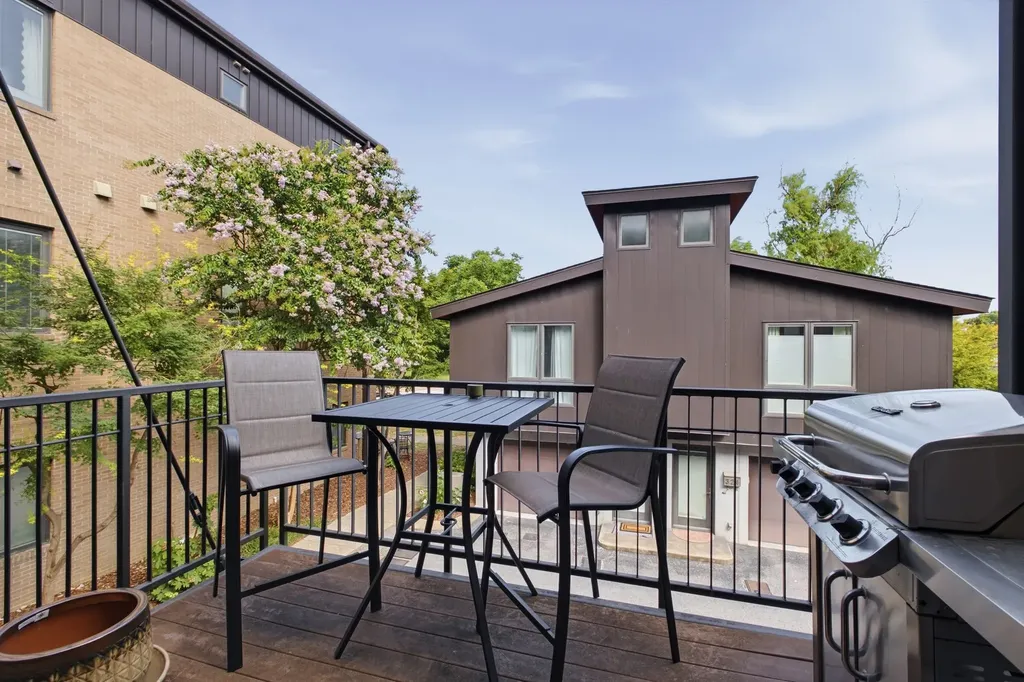 334 Van Buren Street Nashville TN 37208
