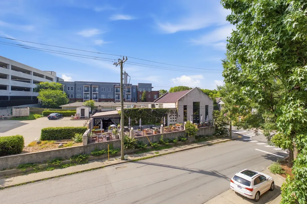 334 Van Buren Street Nashville TN 37208