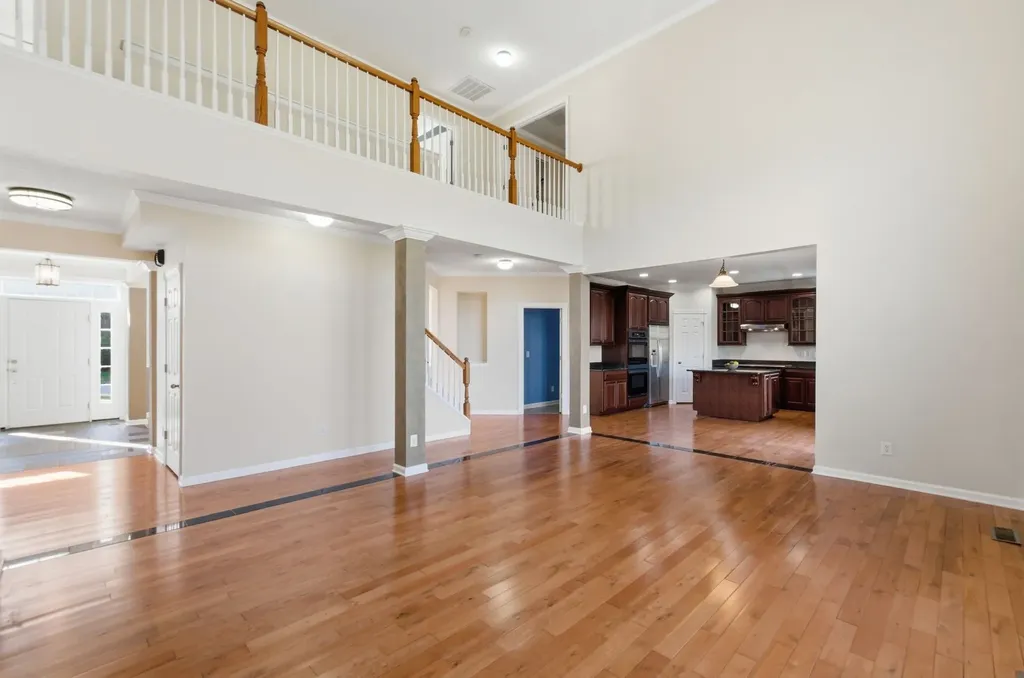 1005 Valley Cove Court Nashville TN 37221