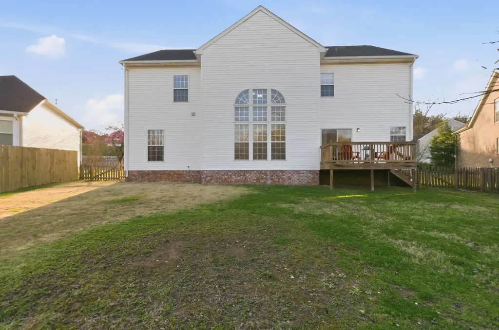 1005 Valley Cove Court Nashville TN 37221