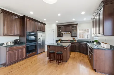 1005 Valley Cove Court Nashville TN 37221