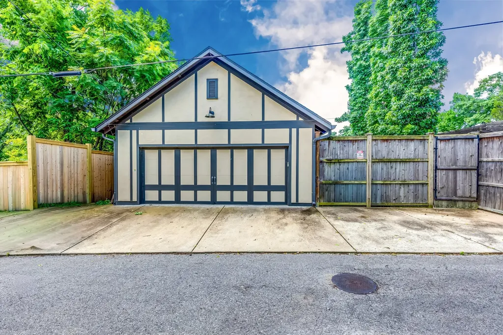 1802 Linden Avenue Nashville TN 37212