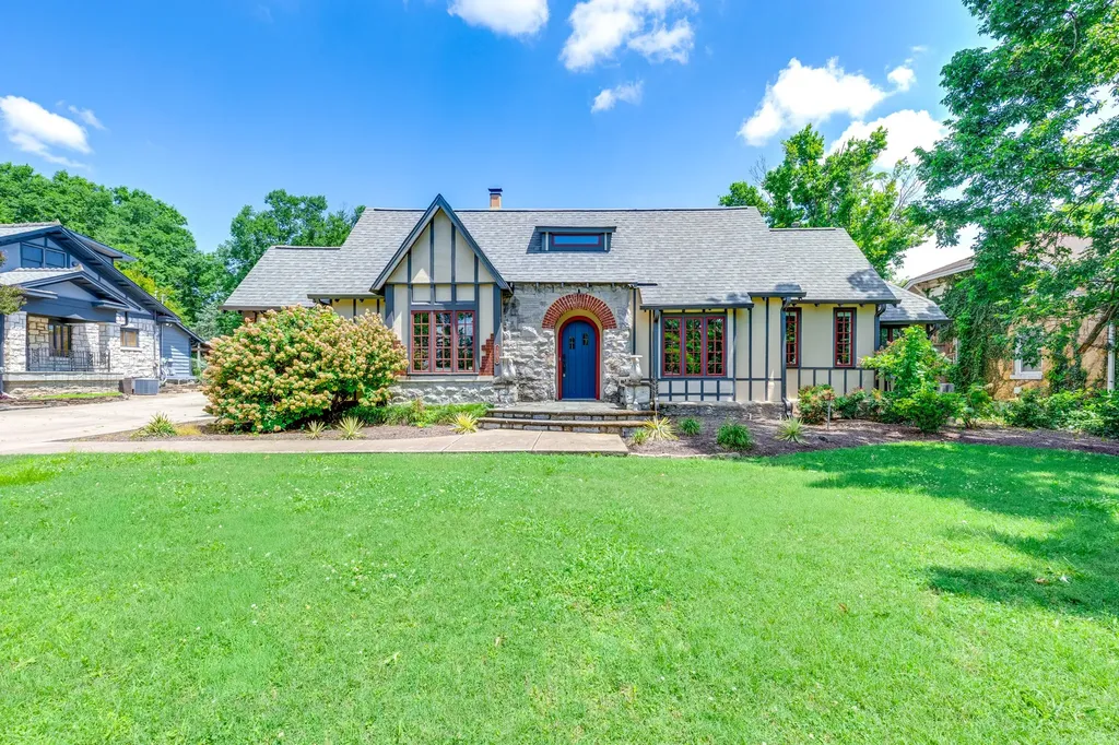 1802 Linden Avenue Nashville TN 37212