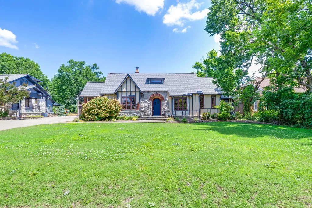 1802 Linden Avenue Nashville TN 37212