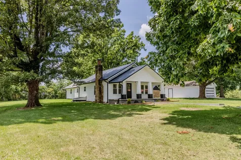 334 N Robin Hood Road Doyle TN 38559