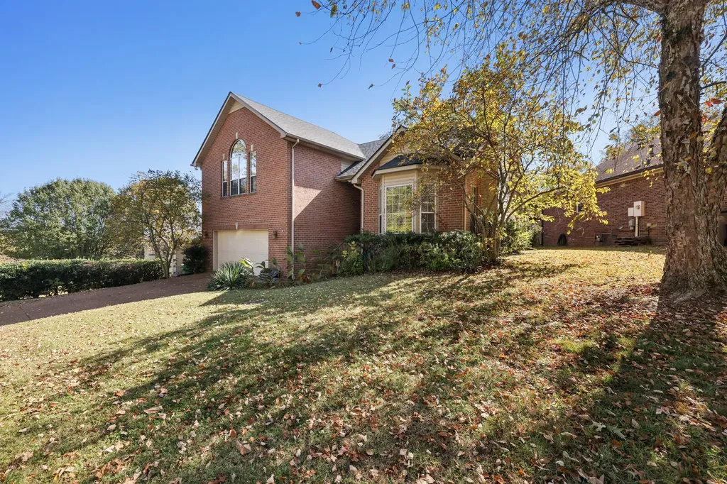 4933 Alexis Drive Antioch TN 37013