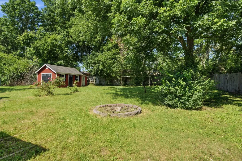 4515 Graycroft Avenue Nashville TN 37216
