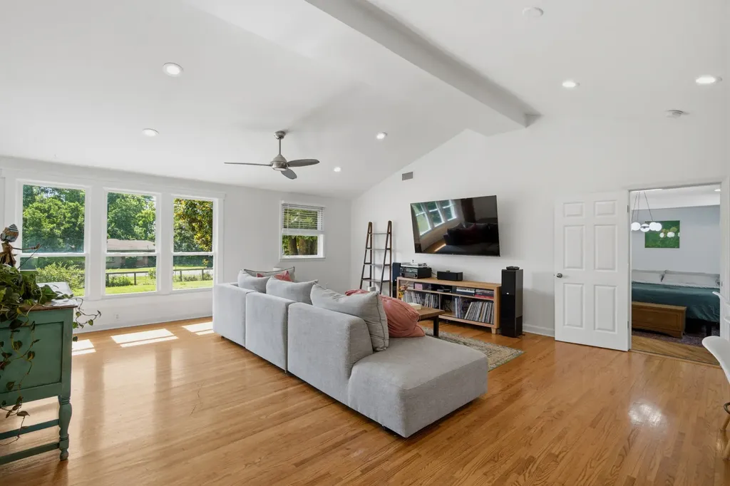 4515 Graycroft Avenue Nashville TN 37216