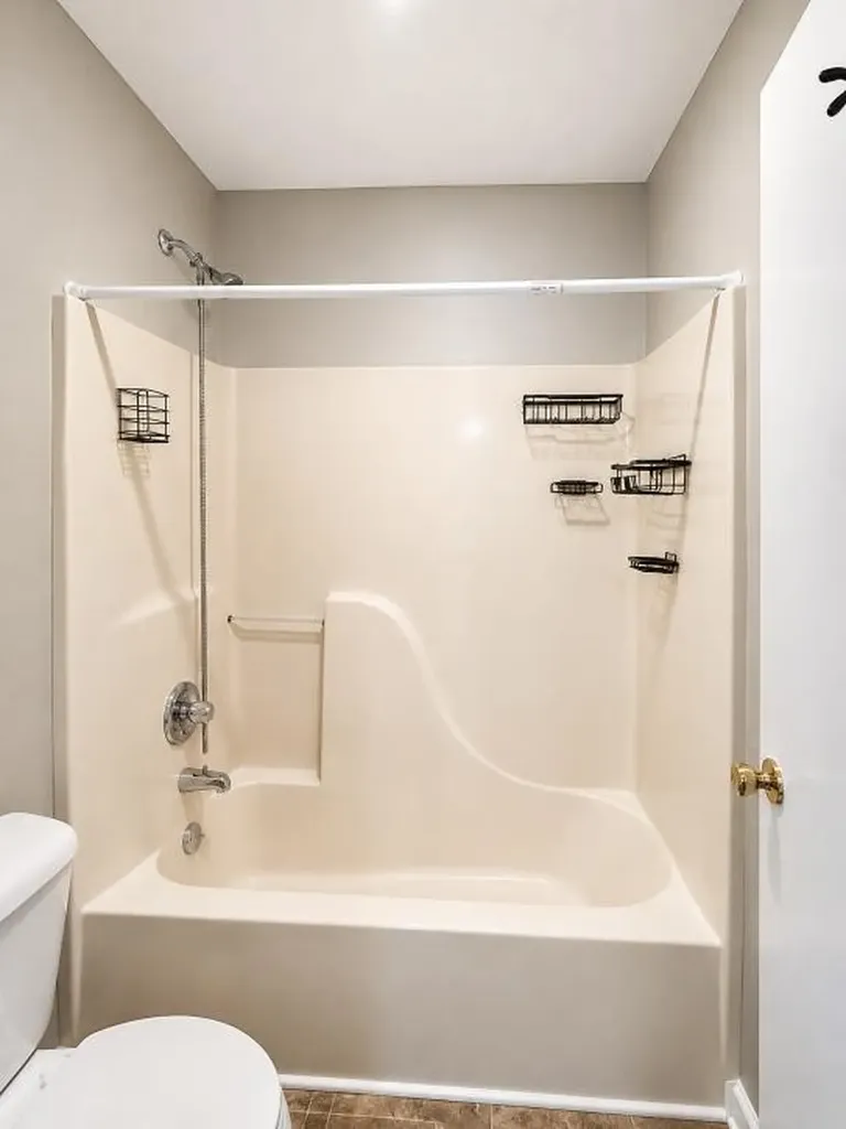 2002 Tynewood Drive Clarksville TN 37042