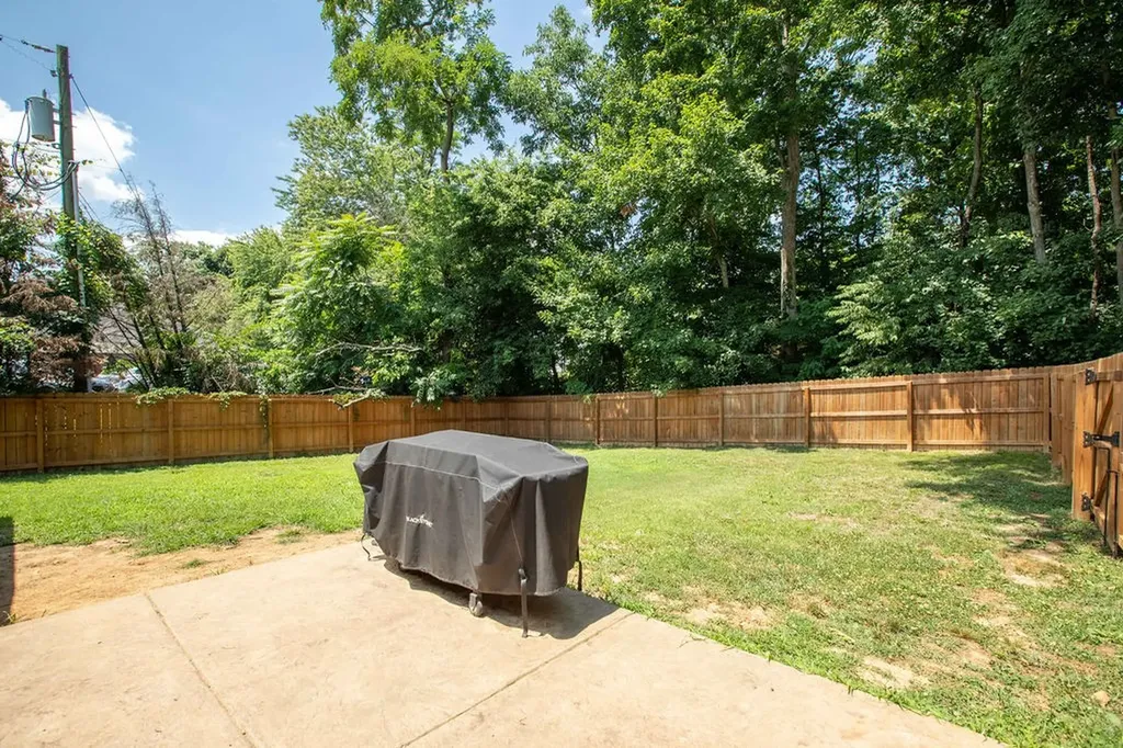 245 Charlemagne Boulevard Clarksville TN 37042