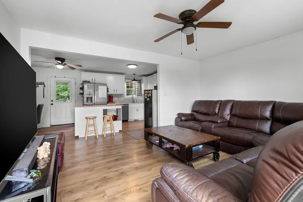 245 Charlemagne Boulevard Clarksville TN 37042