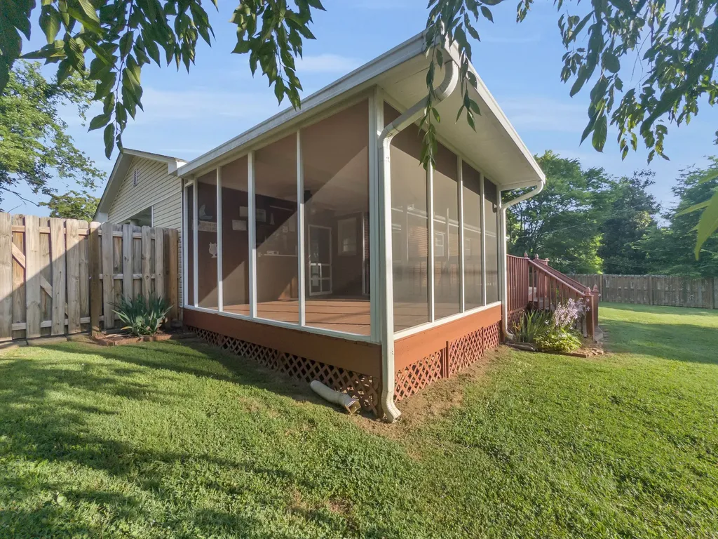 1113 Langwood Drive Gallatin TN 37066