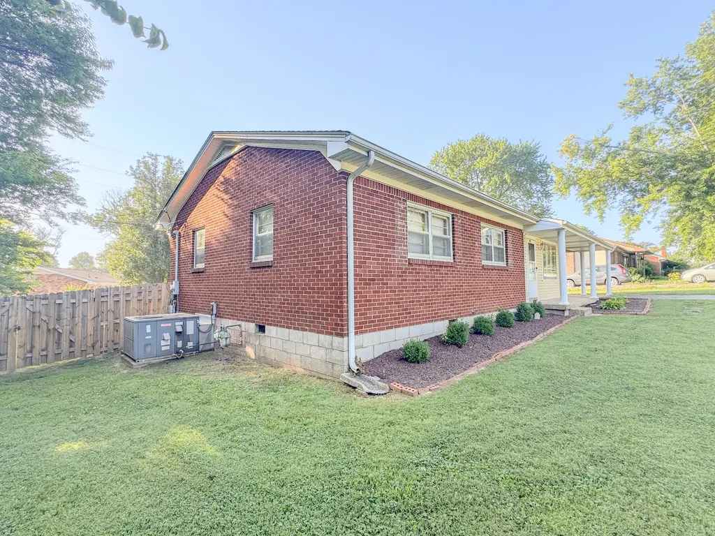 1113 Langwood Drive Gallatin TN 37066