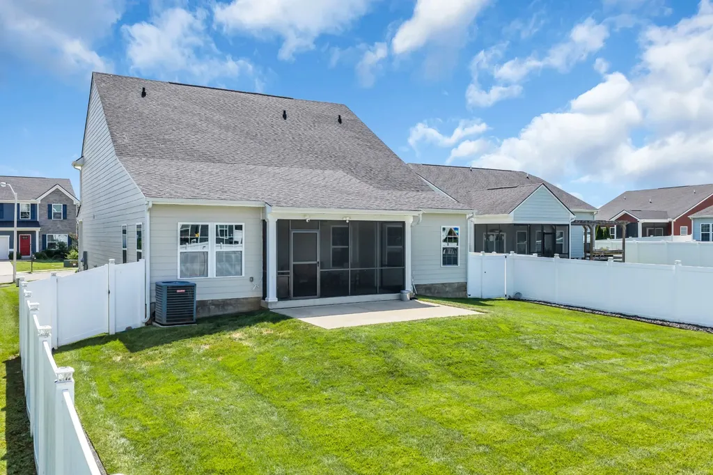2852 Bluestem Lane Murfreesboro TN 37128