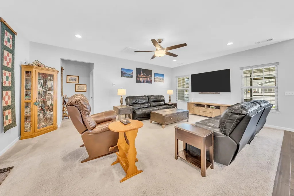 2852 Bluestem Lane Murfreesboro TN 37128