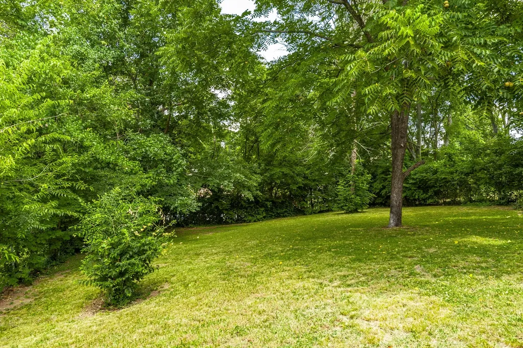 112 Crestmont Drive Hendersonville TN 37075
