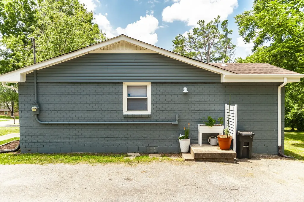 112 Crestmont Drive Hendersonville TN 37075