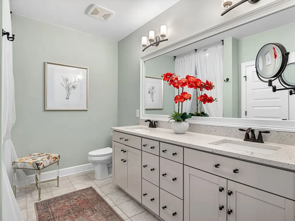 141 Saundersville Road Hendersonville TN 37075