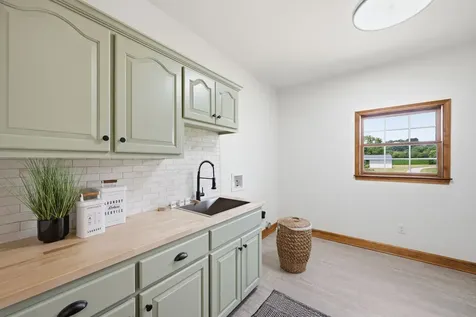 8167 Primm Springs Road Primm Springs TN 38476
