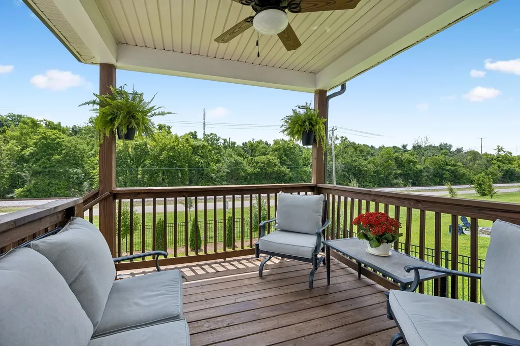 123 Millbrook Drive Spring Hill TN 37174