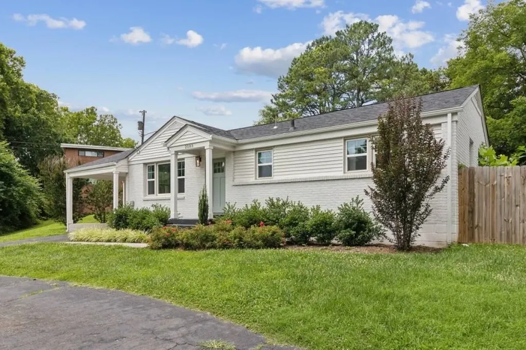 2503 Merry Oaks Drive Nashville TN 37214