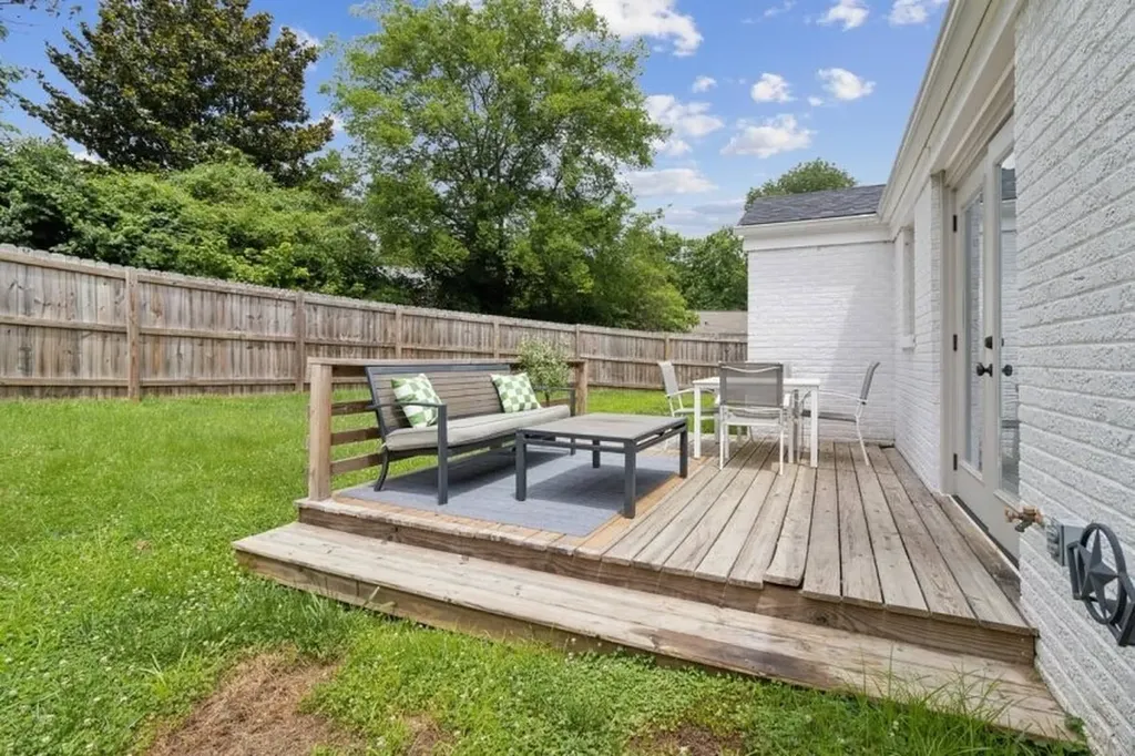 2503 Merry Oaks Drive Nashville TN 37214
