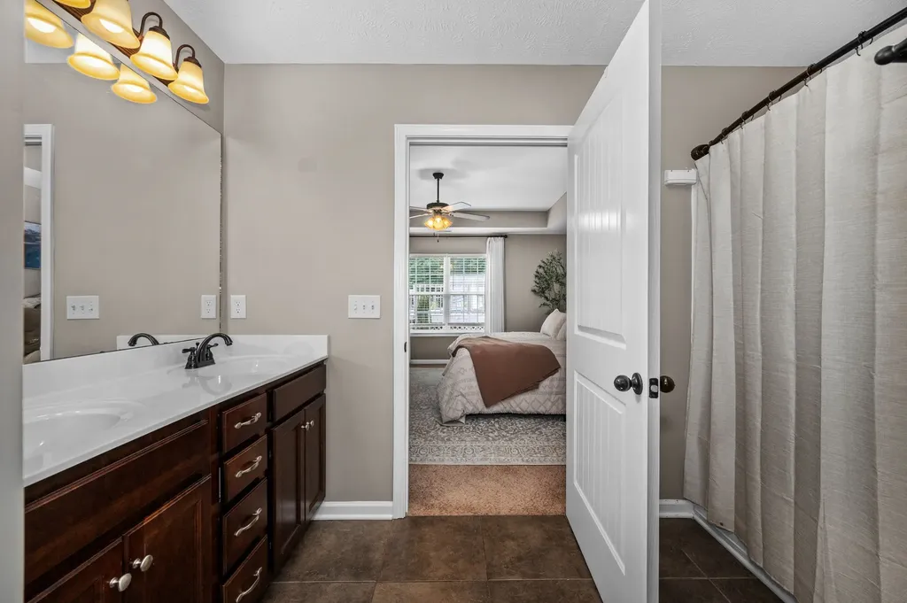 1425 Round Rock Drive Murfreesboro TN 37128