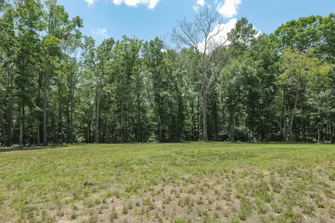 2200 Little Texas Road Goodspring TN 38460
