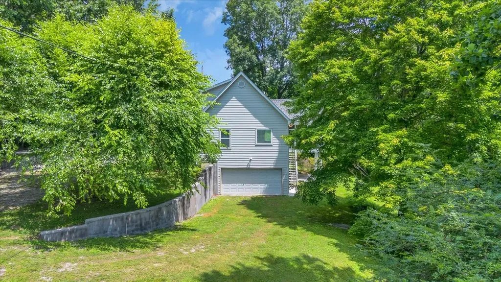 455 Lafever Ridge Road Silver Point TN 38582