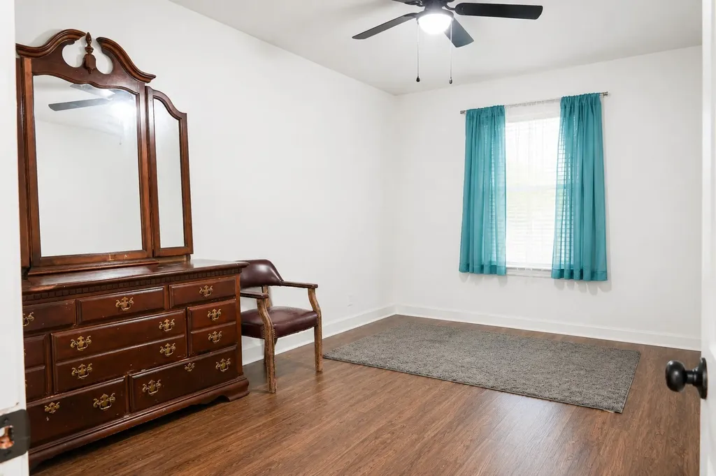115 Debus Street Lawrenceburg TN 38464